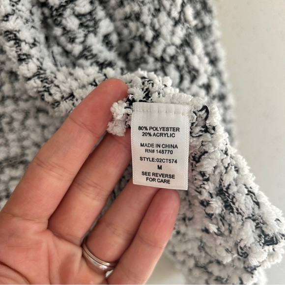 Sienna Sky White Black Marled Cardigan Soft Comfy Casual Fall Winter Medium - Picture 3 of 6